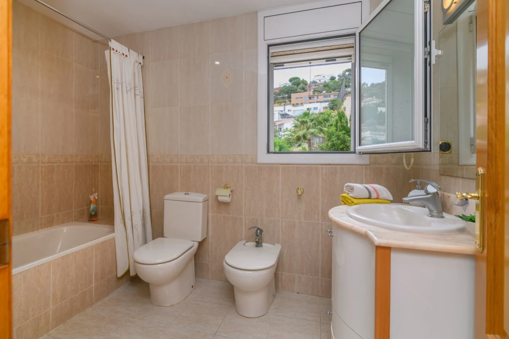 cfqiecqmp3vaeonw1wdo