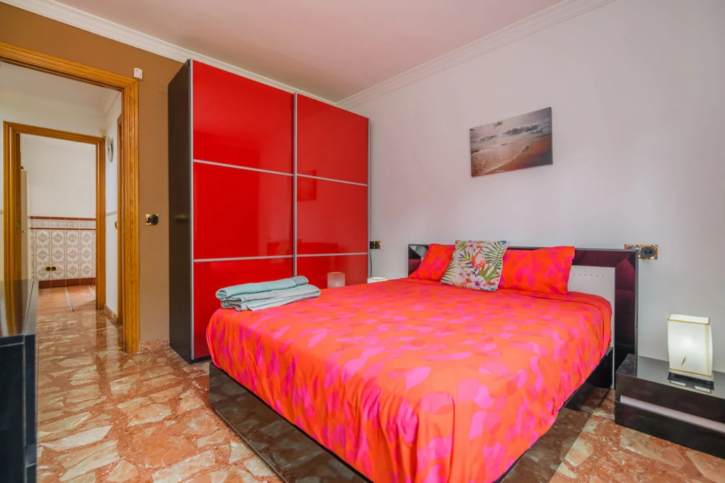 g6y8vymjfdnnhfef8qef