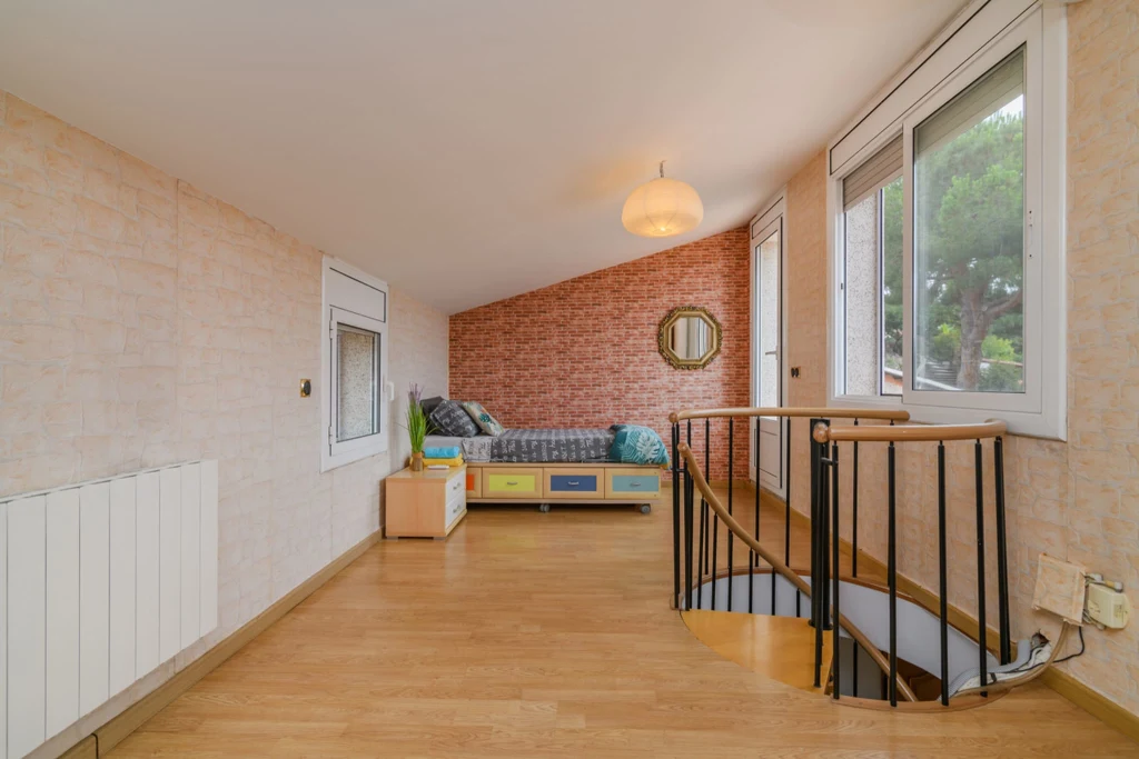 kan5vqpjbyrofrbgkotg